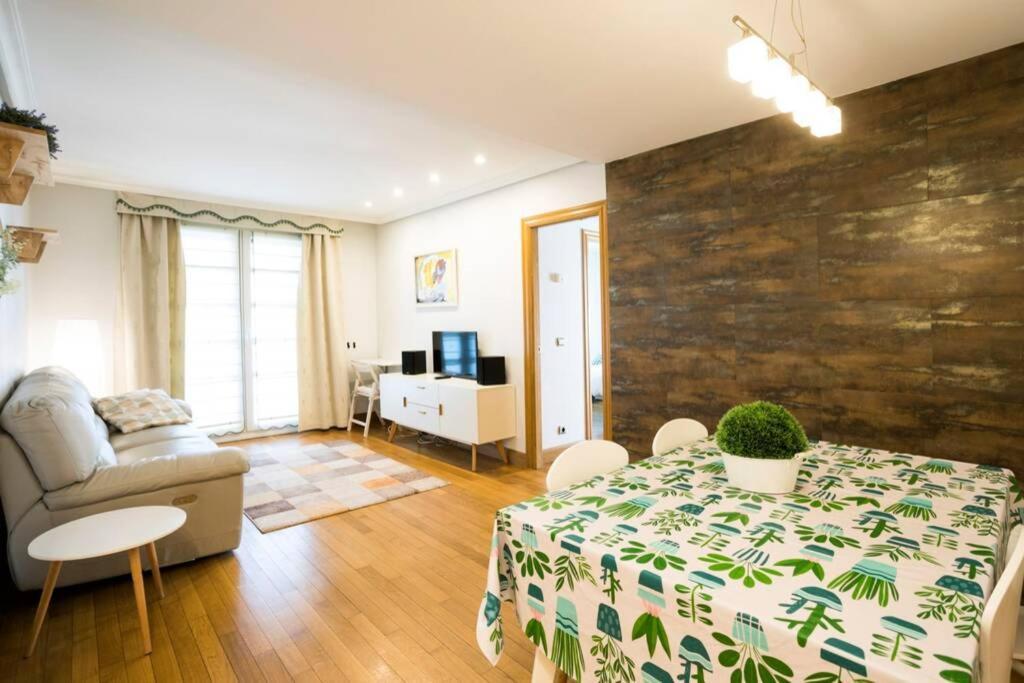 Berlin - Basquenjoy Apartment ออนดารีเบีย ภายนอก รูปภาพ